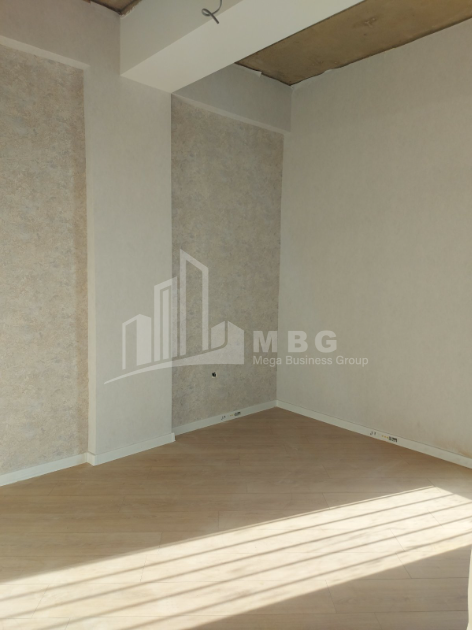 For Sale Flat, in Isani District