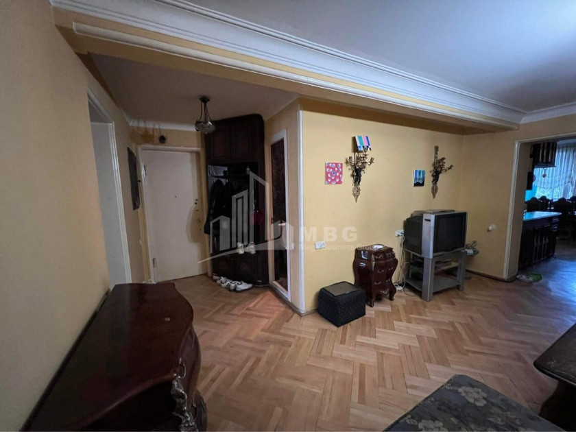 For Sale Flat, in Vake