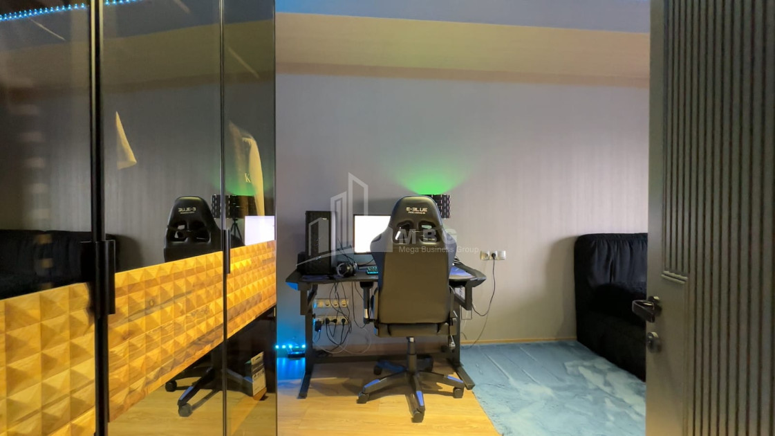 For Sale Flat, in Village Dighomi