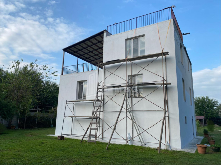 იყიდება ბიზნესი კომერციული ფართი თელავი კახეთი