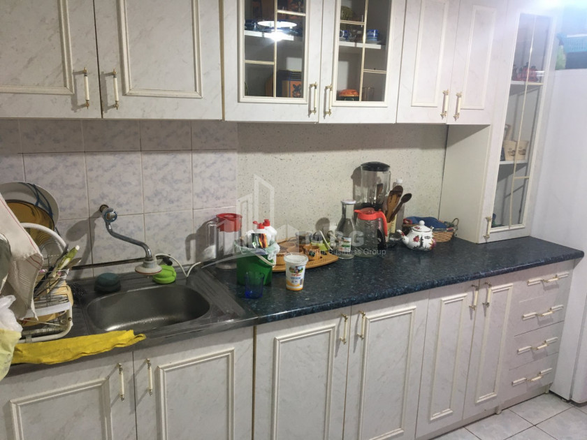 For Sale Flat, in Nutsubidze micro-districts (I-V)