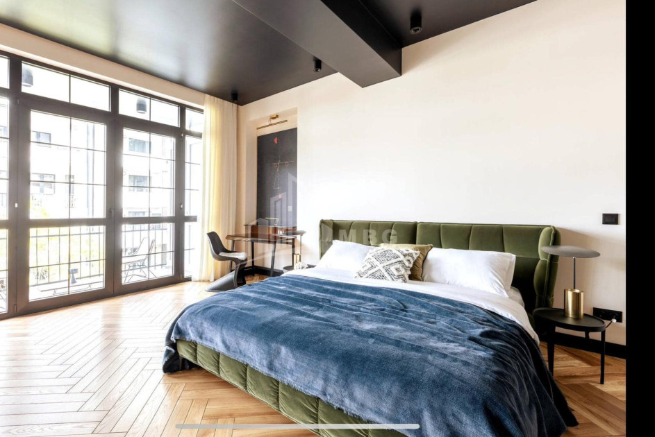 For Sale Flat, in Vake