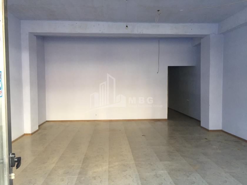 For Sale Витражный фасад Commercial, in Gldani Massive