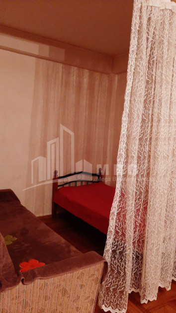 Lease Flat, in Nutsubidze micro-districts (I-V)