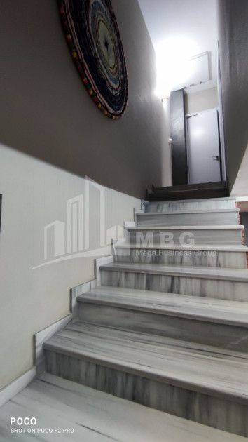 For Rent House - Villa, in Mtatsminda