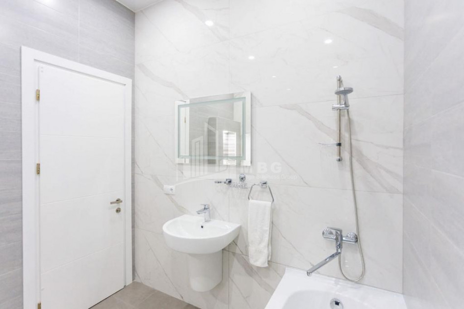 For Rent Flat, in Sololaki