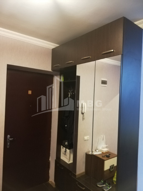 Lease Flat, in Metromsheni
