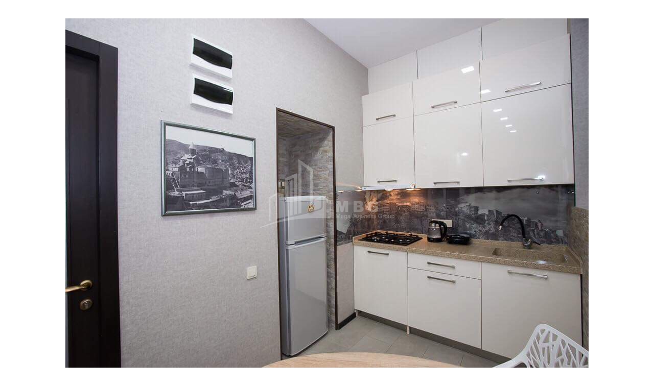 Продается Квартира, в Сололаки