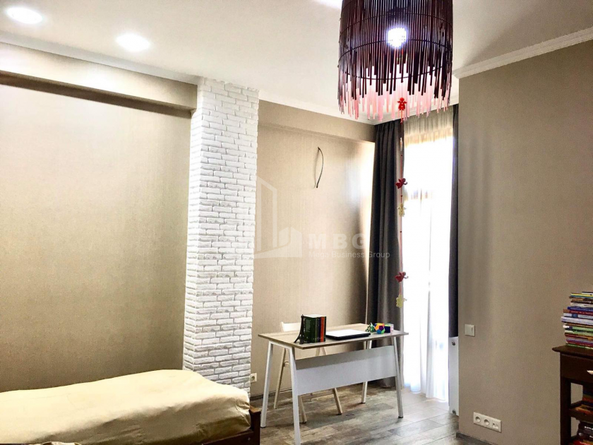 For Sale Flat, in Saburtalo