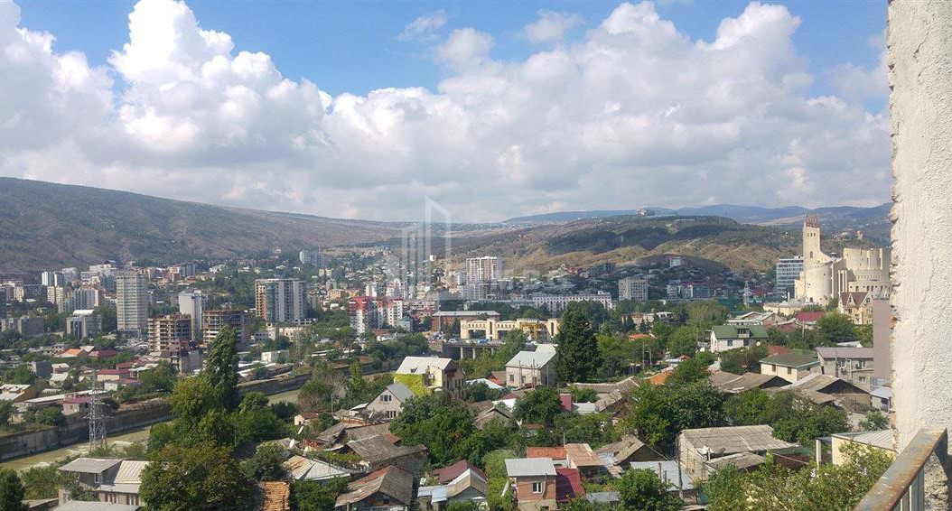 For Sale Flat, in Isani