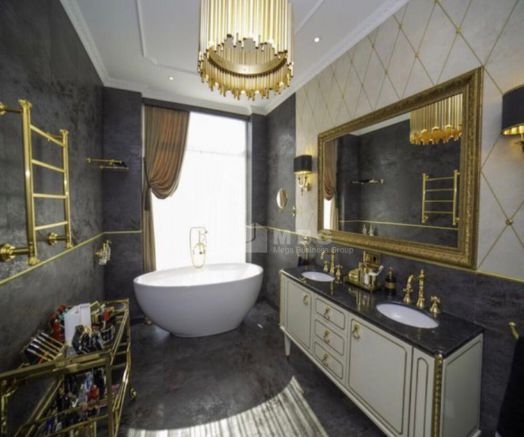 For Sale Flat, in Vake