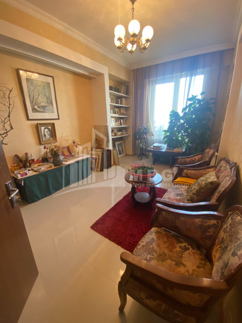 Продается Квартира, в Сабуртало