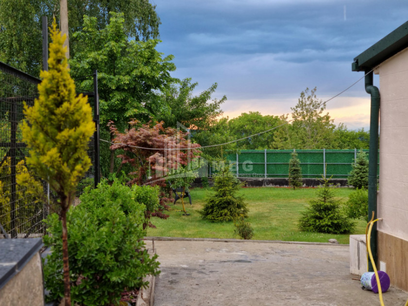 Продается Дом - Вилла В Коджори, Мтацминда Район