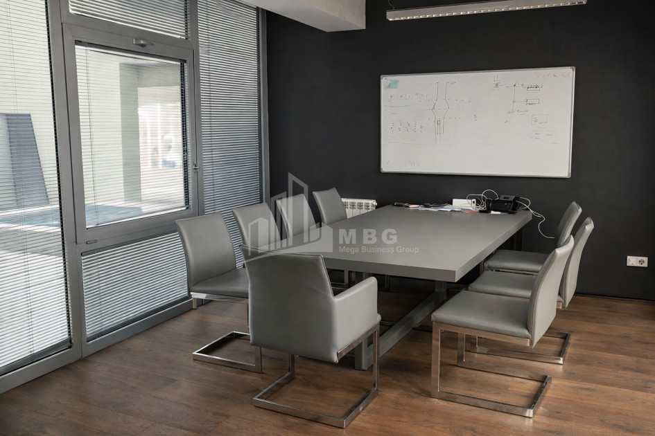 ქირავდება კომერციული ფართი პეკინის გამზირი საბურთალო საბურთალოს რაიონი თბილისი