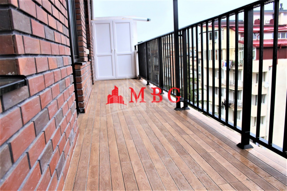 For Sale Flat, in Vake District