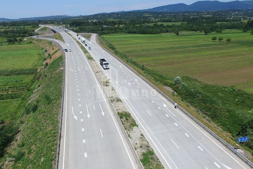 Продается Коммерческий - универсальный Земля, в Нигоза