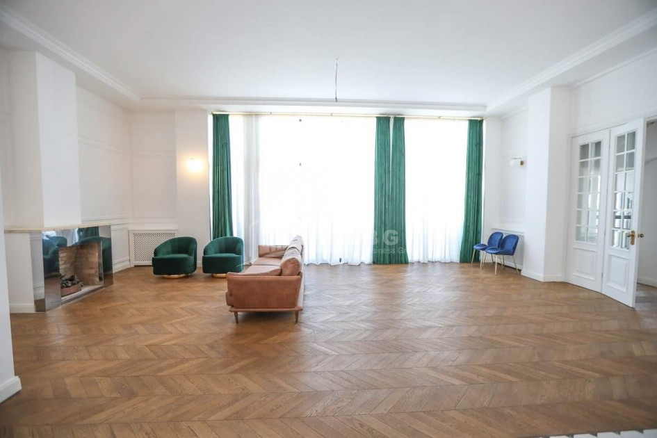 For Sale Flat, in Saburtalo