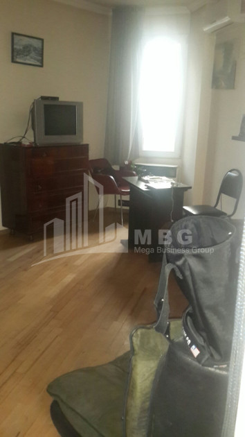 For Sale Flat, in Mtatsminda