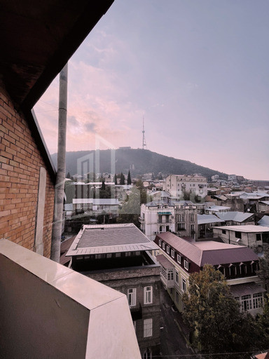 For Rent Flat, in Mtatsminda