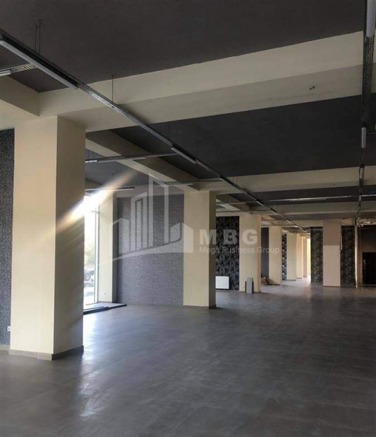 For Rent Trade Commercial, in Digomi Massive