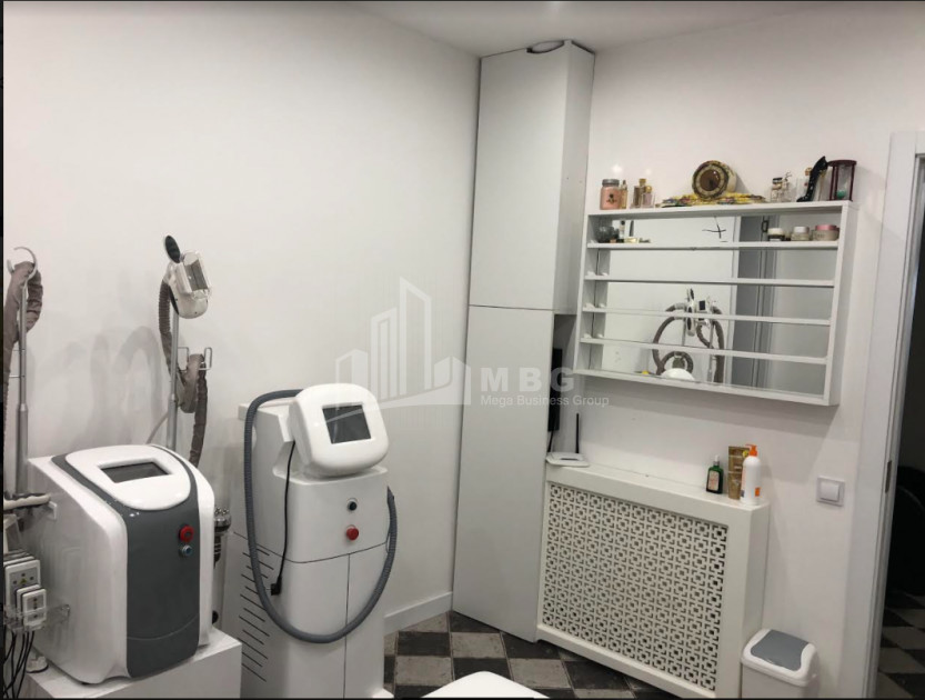 For Sale Витражный фасад Commercial, in Saburtalo