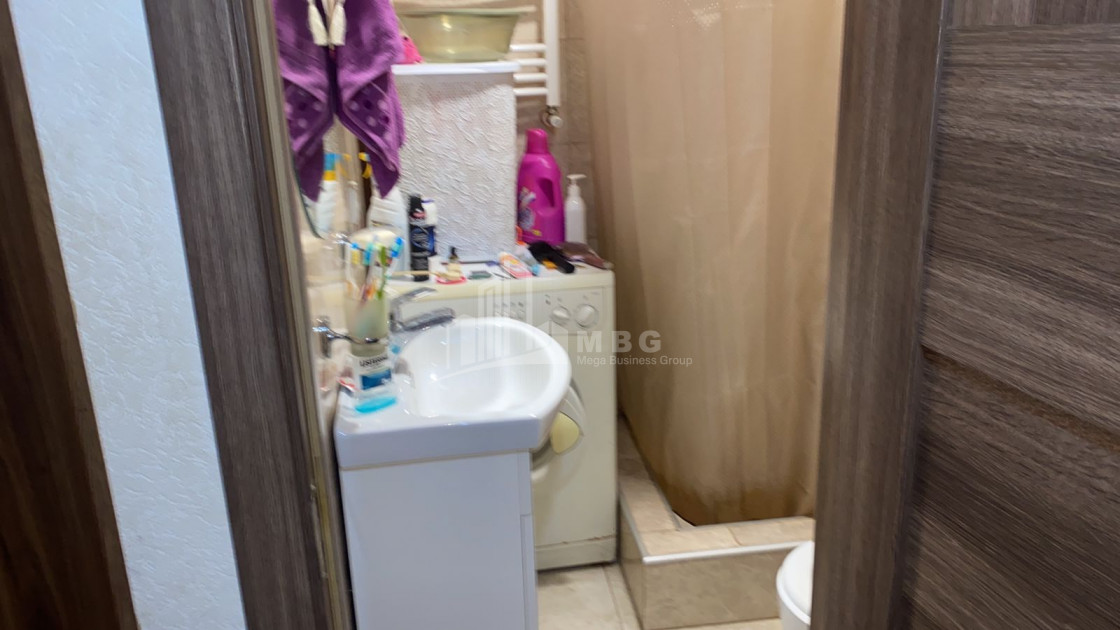 For Rent Flat, in Digomi Massive