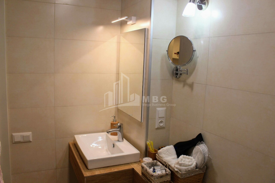 For Rent Flat, in Sololaki