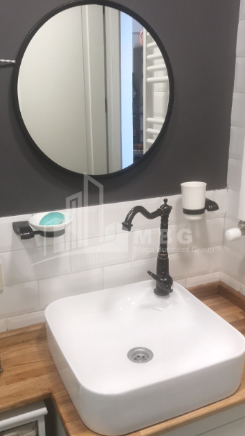 For Rent Flat, in Mtatsminda