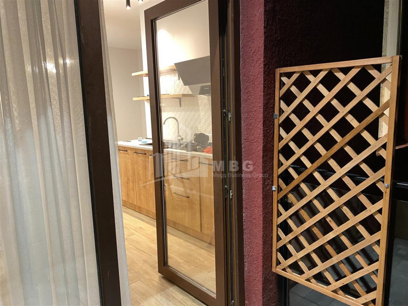 ქირავდება ბინა, ვერა