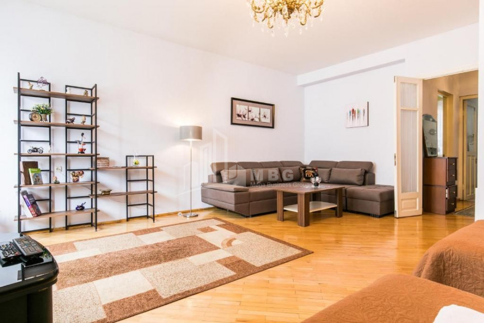 For Rent Flat, in Sololaki