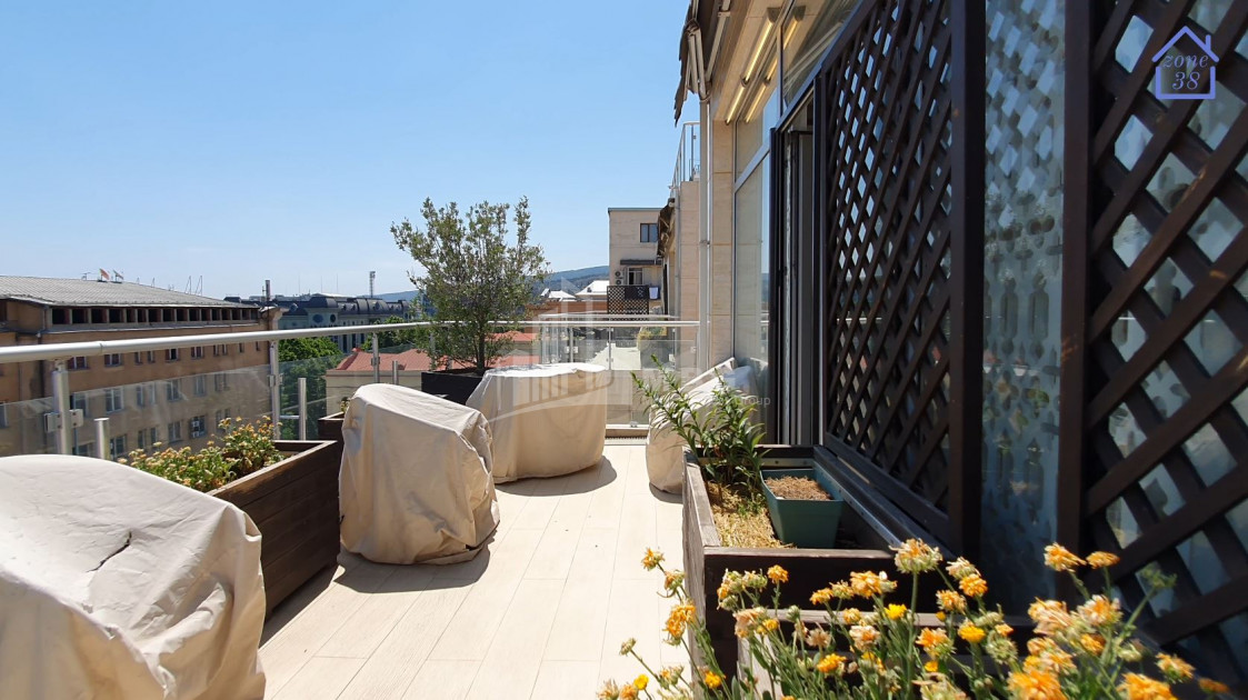 Продается Квартира, в Сололаки