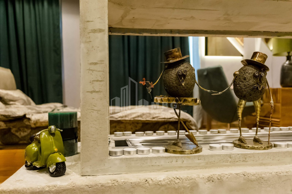 For Sale Flat, in Bagebi