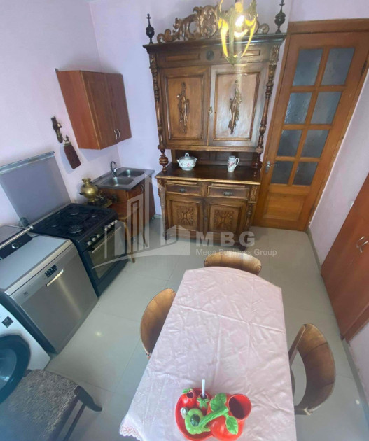 For Sale Flat, in Gldani Massive