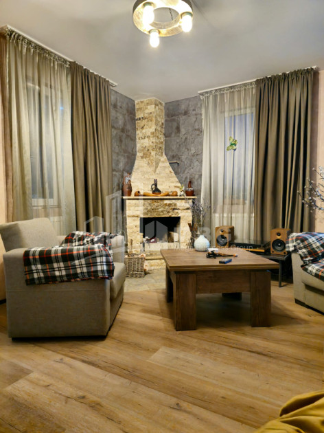 Продается Дом - Вилла В Коджори, Мтацминда Район