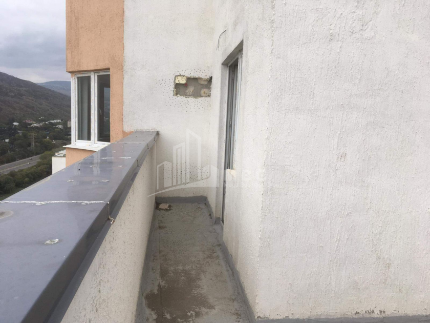 For Sale Flat, in Isani