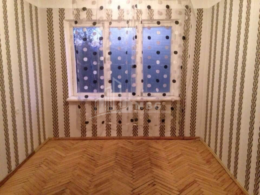 For Sale Flat, in Gldani Massive