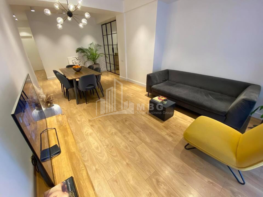 For Sale Flat, in Vera