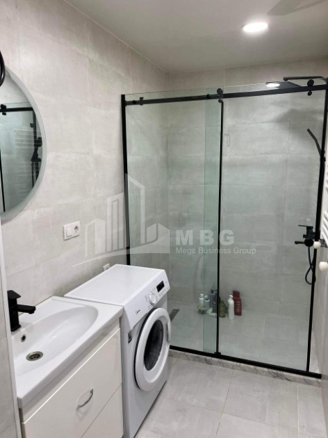 For Sale Flat, in Isani