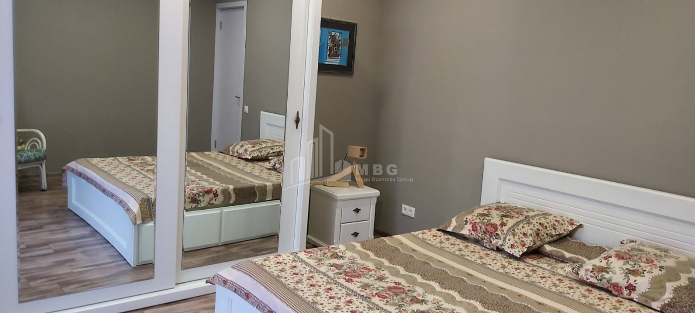 For Rent House - Villa, in Mtatsminda District