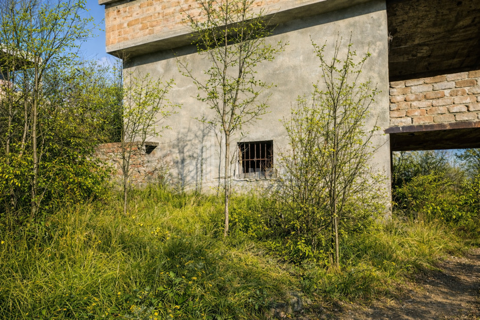 იყიდება ძველი აშენებული სახლი - აგარაკი მუხათწყაროში, მცხეთა