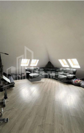 იყიდება ბინა, საბურთალო