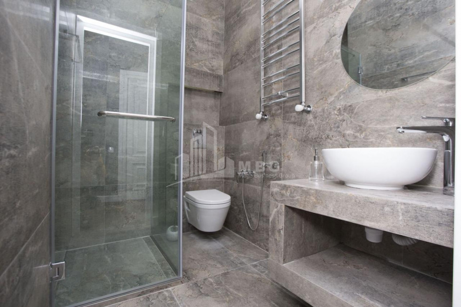 For Rent Flat, in Mtatsminda