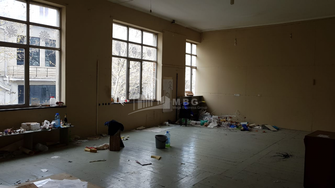 For Sale For office Commercial, in Sololaki