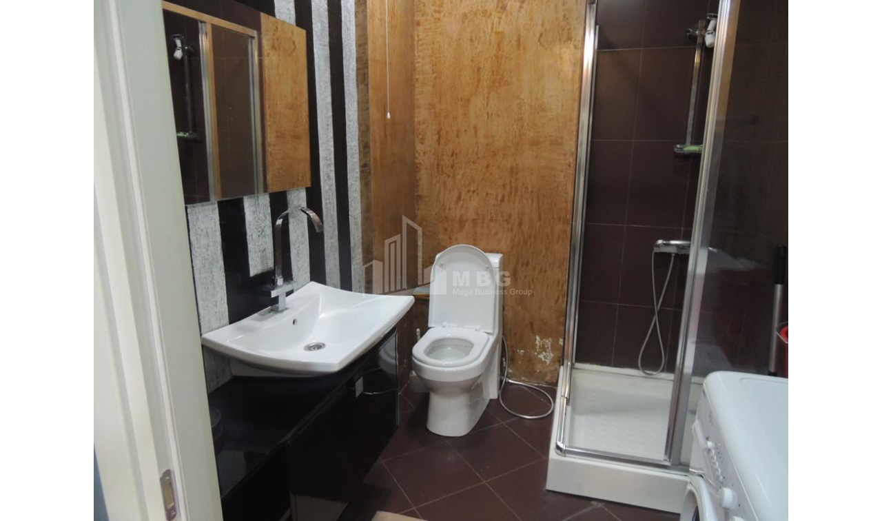 For Sale Flat, in Bagebi