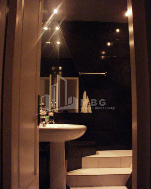 For Sale Flat, in Nadzaladevi