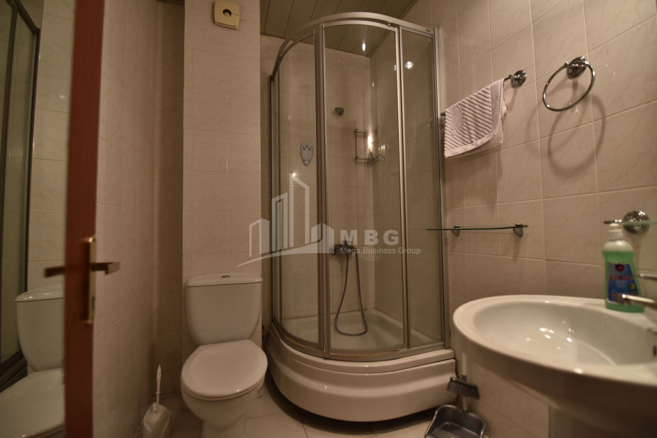 For Rent Hotel - Resort Commercial, in Mtatsminda District