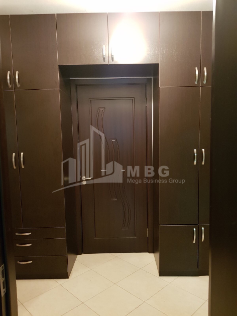 For Rent Flat, in Kukia