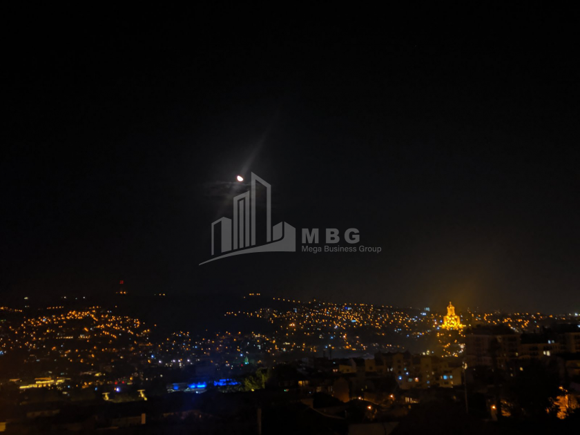 For Sale Flat, in Mtatsminda