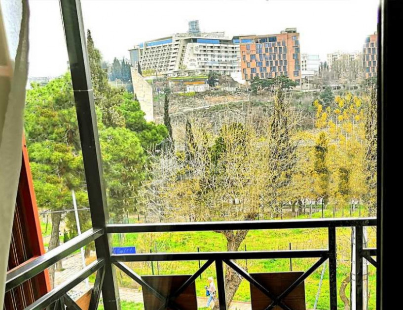 For Sale Hotel - Resort Commercial, in Abanotubani