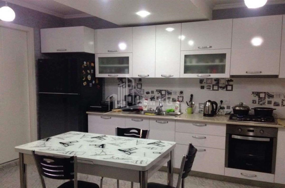 For Sale Flat, in Ortachala